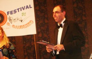 Il recordman dei presentatori del San Gau: Emiliano Procucci