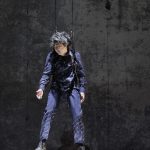 Gramsci appeso all’apparecchiatura per la schiena – Ph Nikolai Schmidt