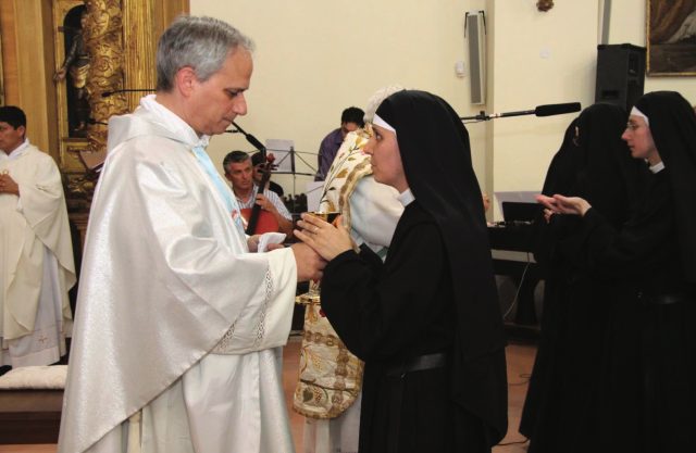 Papa Leone suor Abir 1