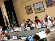 Il festival del benaltrismo consiglio comunale Riccione 2025