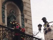 In preghiera per chiedere il dono della pace