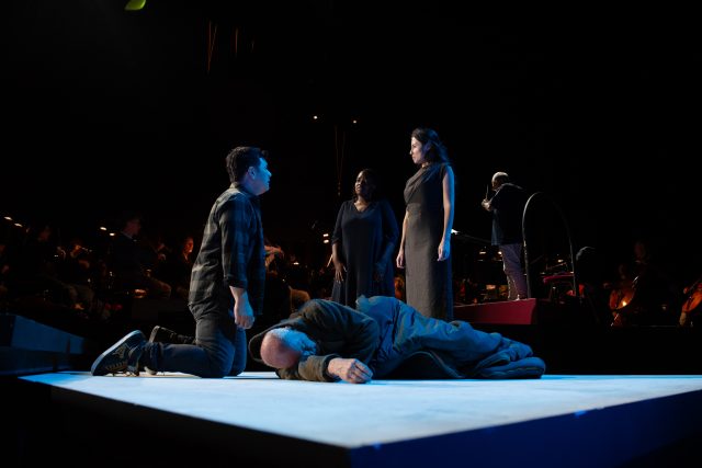 Christopher Purves (Tsargo), Nicholas Phan (Yonas), Fleur Barron (Adriana), Axelle Fanyo (Refka) - Ph Fabrizio Sansoni