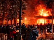 “PERCHÉ FILMAVANO INVECE DI SCAPPARE”?