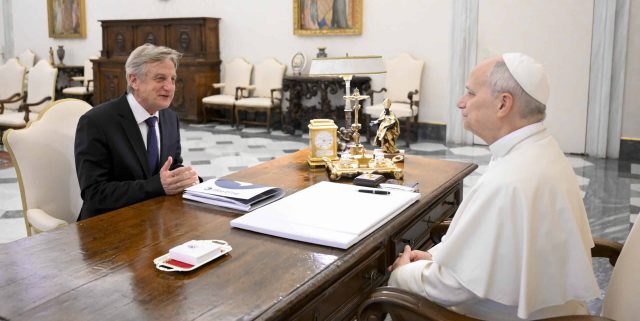 RIS8282-scaled Papa Leone XIV riceve il presidente del Meeting Bernhard Scholz