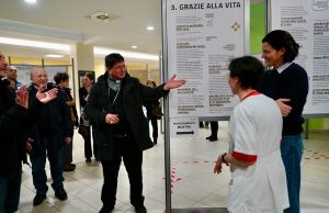 Ermanno “lo storpio” all’Infermi: una mostra per stare accanto