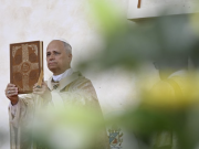 Papa in Africa: “porto con me un tesoro inestimabile di fede e di speranza”