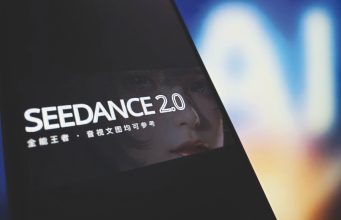 SE ANCHE HOLLYWOOD TREMA