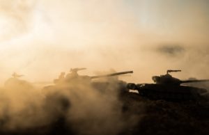 Guerra e crisi climatica: perché l’ambiente è la prima vittima dei conflitti