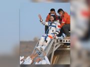 Atterrata in Cina la capsula di rientro della stazione spaziale Shenzhou-22