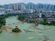 Cina, previsti 83 mln di spostamenti in treno per il Dragon Boat Festival