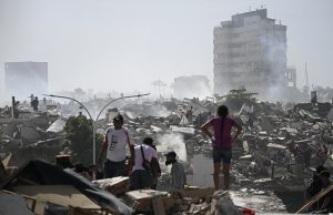 Venezuela, don Aldo Fonti: «Il terremoto ci ha colpiti tutti. Ora lavoriamo per ricostruire» (Foto AFP/SIR)