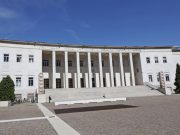 Crolla parte edificio Tribunale a Bolzano