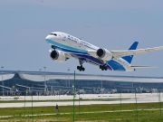 Cina, cresce traffico aereo passeggeri internazionale, in un anno +5,7%