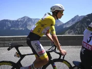 Al Tour acuto del leader Pogacar anche sull’Alpe d’Huez