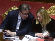 Confronto tra Meloni e Giorgetti sul caro carburanti, allo studio ipotesi accise mobili