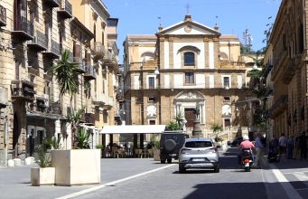 Caltanissetta potenzia il sistema di videosorveglianza con la fibra ottica