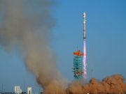 La Cina lancia Zhuque-3 e realizza il primo recupero a terra di un razzo