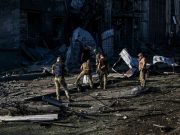Notte di attacchi incrociati tra Russia e Ucraina, morti e feriti