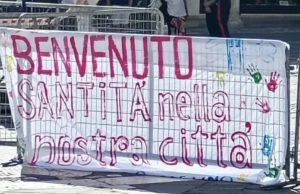 Papa Leone XIV a Rimini, il grazie del sindaco: «Una comunità unita e solidale»