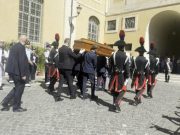 Camera ardente Bonino, il feretro della leader radicale arriva in Campidoglio