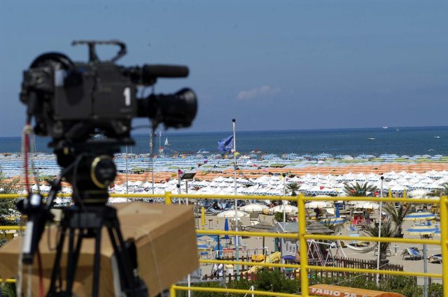 spiaggia, telecamere, tv
