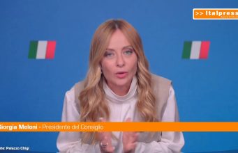 Scuola, Meloni “Il tetto agli studenti stranieri favorisce l’integrazione”