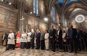 Mattarella “San Francesco ci insegna colpa più grande uccidere in nome Dio”