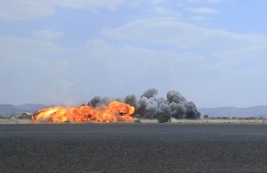 Missile Houthi su aeroporto di Riad, almeno 12 morti e oltre 300 feriti