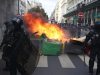 Proteste in tutta la Francia, arresti e tensioni con la polizia