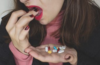 PSICOFARMACI, IL GRIDO DI UNA GENERAZIONE